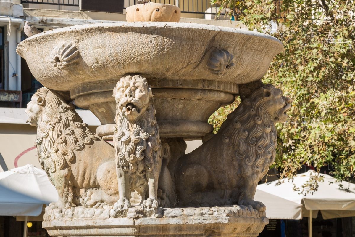 The charms of fountain Morosini